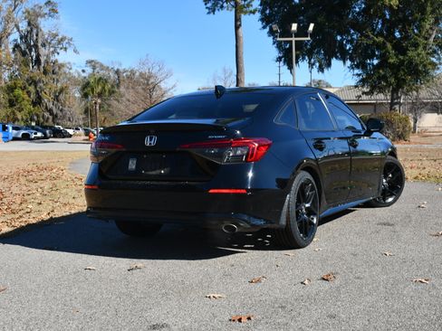 Used 2022 Honda Civic Sport image 6