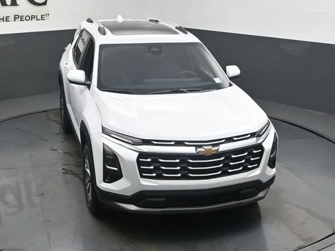 New 2027 Chevrolet Equinox LT w/ Convenience Package II FWD image 25