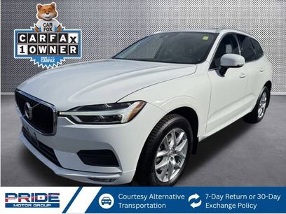 Used 2021 Volvo XC60 T5 Momentum w/ Protection Package Premier