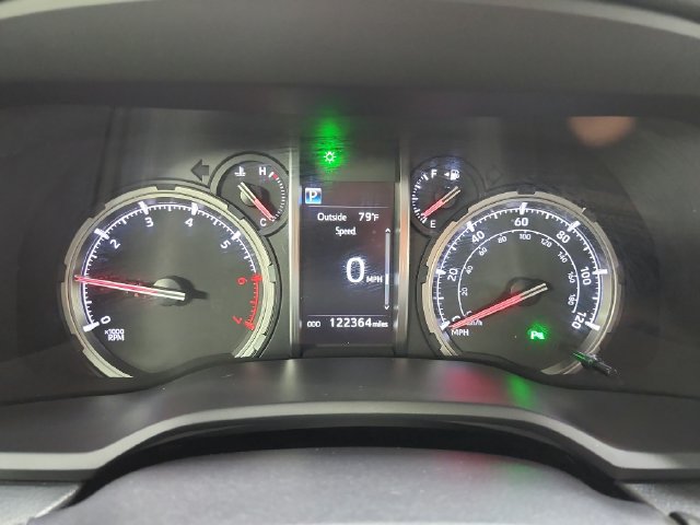 Used 2021 Toyota 4Runner Limited RWD image 36