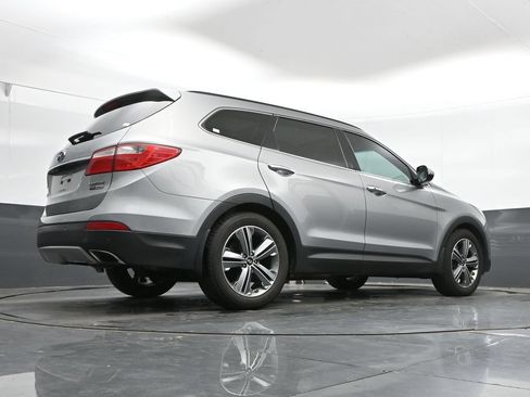 Used 2015 Hyundai Santa Fe Limited w/ Option Group 04 AWD/4WD image 41