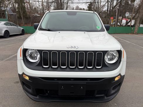 Used 2016 Jeep Renegade Sport w/ Power & Air Group image 2