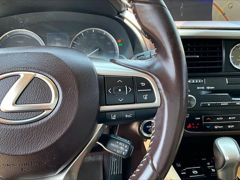 Used 2018 Lexus RX 450hL Premium w/ Premium Package AWD/4WD image 25