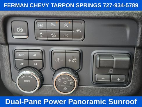 New 2026 Chevrolet Suburban Premier AWD/4WD image 27