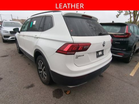 Used 2019 Volkswagen Tiguan SE w/ Panoramic Sunroof Package AWD/4WD image 4