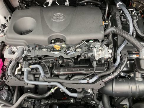 Certified 2026 Toyota Sienna XLE image 18