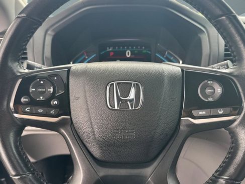 Used 2019 Honda Odyssey EX-L image 17