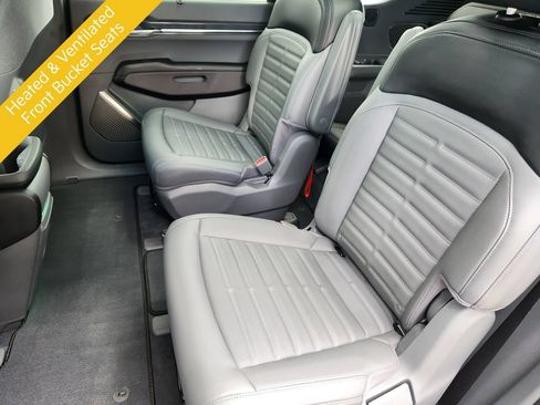Certified 2024 Kia EV9 Land AWD/4WD image 18