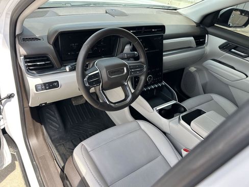Used 2026 GMC Terrain Denali AWD/4WD image 19