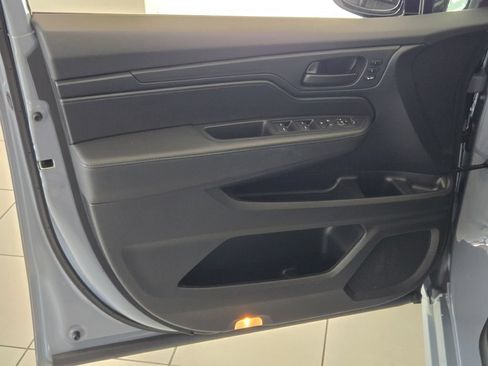 Used 2023 Honda Odyssey Sport image 20