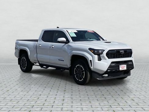 Certified 2026 Toyota Tacoma TRD Sport w/ TRD Sport Premium Package image 10