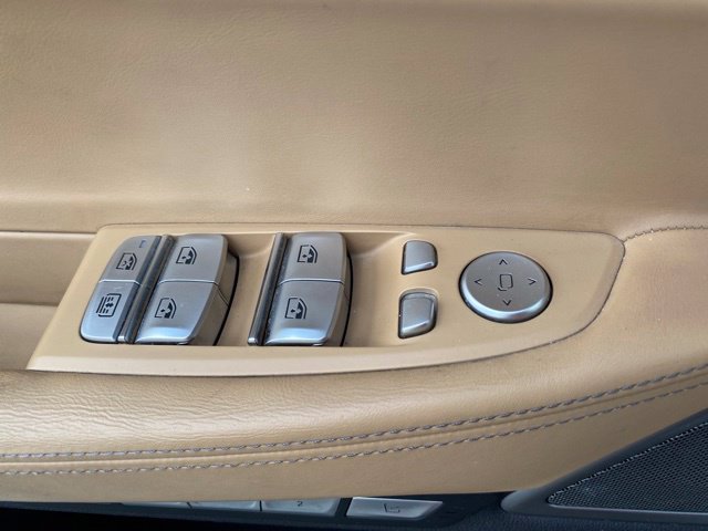 Used 2016 BMW 750i xDrive AWD/4WD image 33