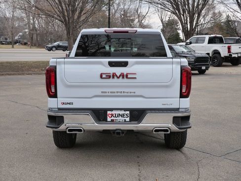 New 2026 GMC Sierra 1500 SLT w/ SLT Premium Plus Package image 10