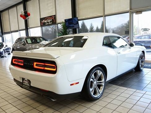 Used 2020 Dodge Challenger R/T image 15