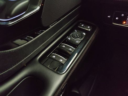 Used 2020 Lincoln Aviator Reserve image 27