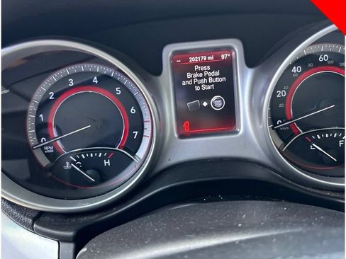 Used 2013 Dodge Journey Crew w/ Flexible Seating Group FWD image 17