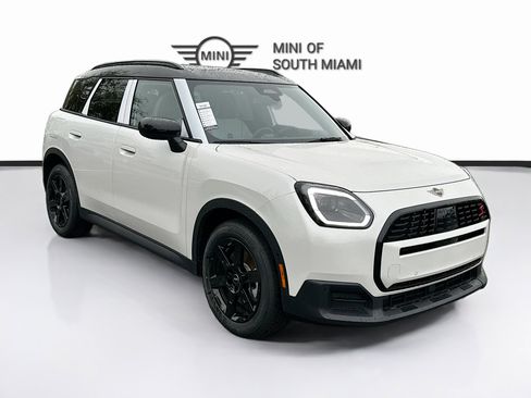 New 2026 MINI Cooper Countryman S image 1
