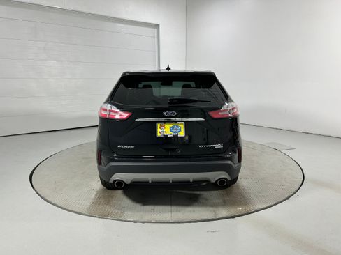 Used 2020 Ford Edge Titanium w/ Equipment Group 301A AWD/4WD image 33