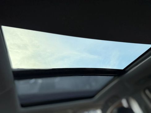 Used 2022 Subaru Ascent Touring image 23