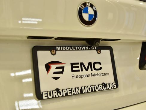 Used 2023 BMW 540i xDrive w/ M Sport Package AWD/4WD image 10