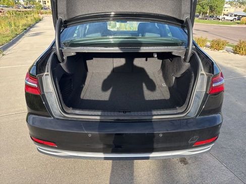 Used 2024 Audi A6 Premium Plus image 10