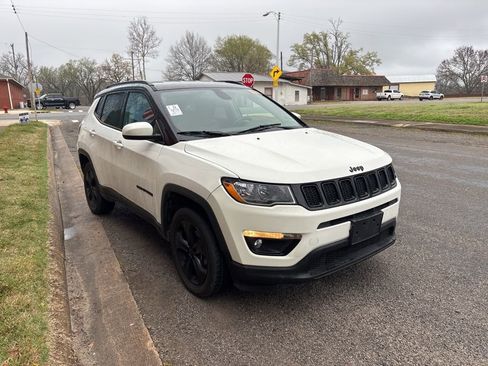 Used 2018 Jeep Compass Altitude w/ Popular Equipment Group image 6