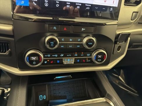 Used 2024 Ford Expedition Max XLT RWD image 27