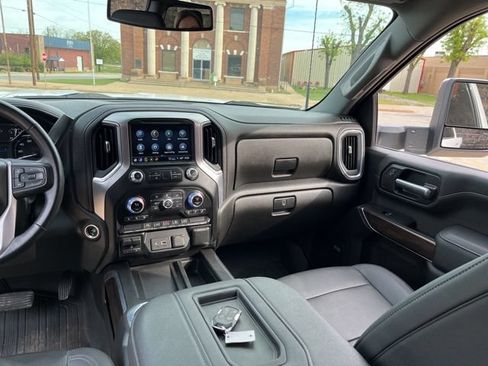 Certified 2022 GMC Sierra 2500 SLT w/ SLT Premium Package AWD/4WD image 39