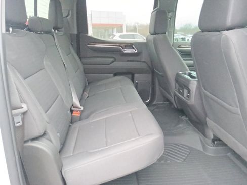 Used 2024 Chevrolet Silverado 1500 LT Trail Boss w/ Convenience Package II image 29