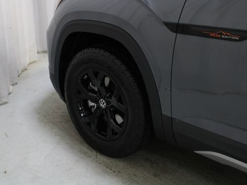 New 2026 Volkswagen Atlas Peak Edition AWD/4WD image 29