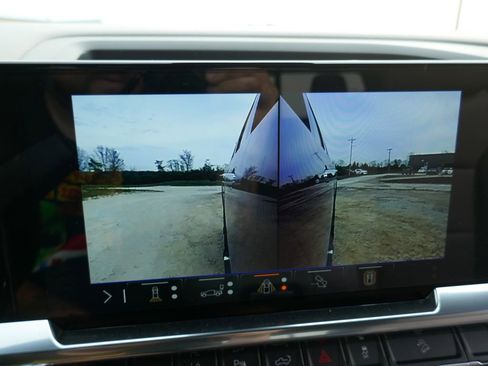 New 2026 GMC Sierra 2500 SLT w/ SLT Premium Package image 33