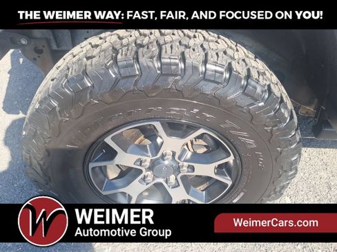 Used 2018 Jeep Wrangler Unlimited Rubicon AWD/4WD image 10