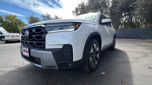 New 2026 Honda Pilot Elite image 9