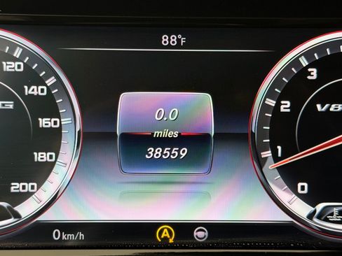 Used 2015 Mercedes-Benz S 63 AMG 4MATIC Sedan image 21