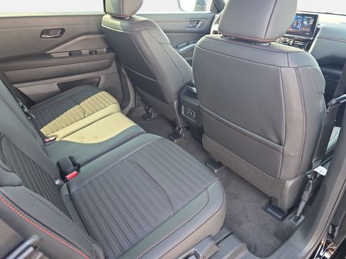 New 2026 Nissan Pathfinder Rock Creek AWD/4WD image 11