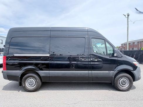 Used 2019 Mercedes-Benz Sprinter 1500 image 5