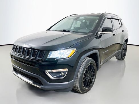 Used 2019 Jeep Compass Limited w/ Safety & Security Group AWD/4WD image 1
