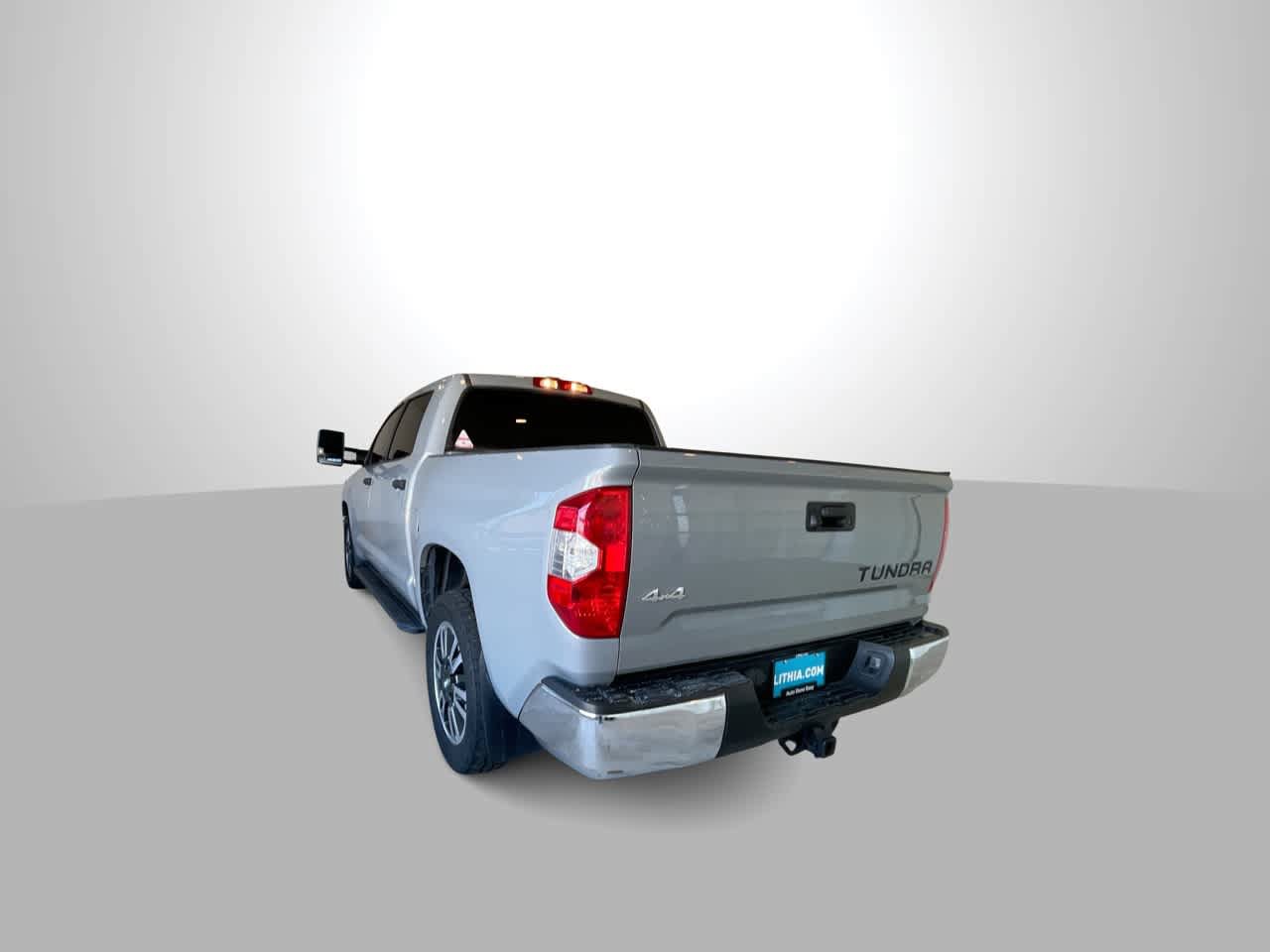 Used 2019 Toyota Tundra SR5 AWD/4WD image 6