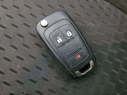 Used 2015 Chevrolet Equinox LS FWD image 32