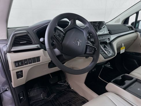 New 2026 Honda Odyssey EX-L image 9