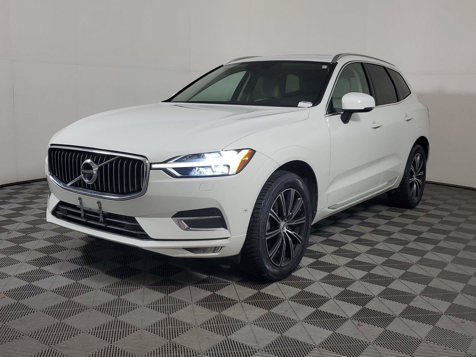 Used 2019 Volvo XC60 T5 Inscription AWD/4WD image 3