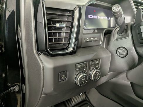 New 2026 GMC Sierra 1500 Denali w/ Denali Reserve Package AWD/4WD image 19