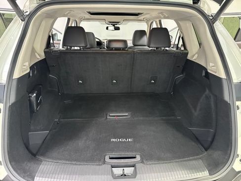 Used 2023 Nissan Rogue Platinum w/ Platinum Premium Package AWD/4WD image 27