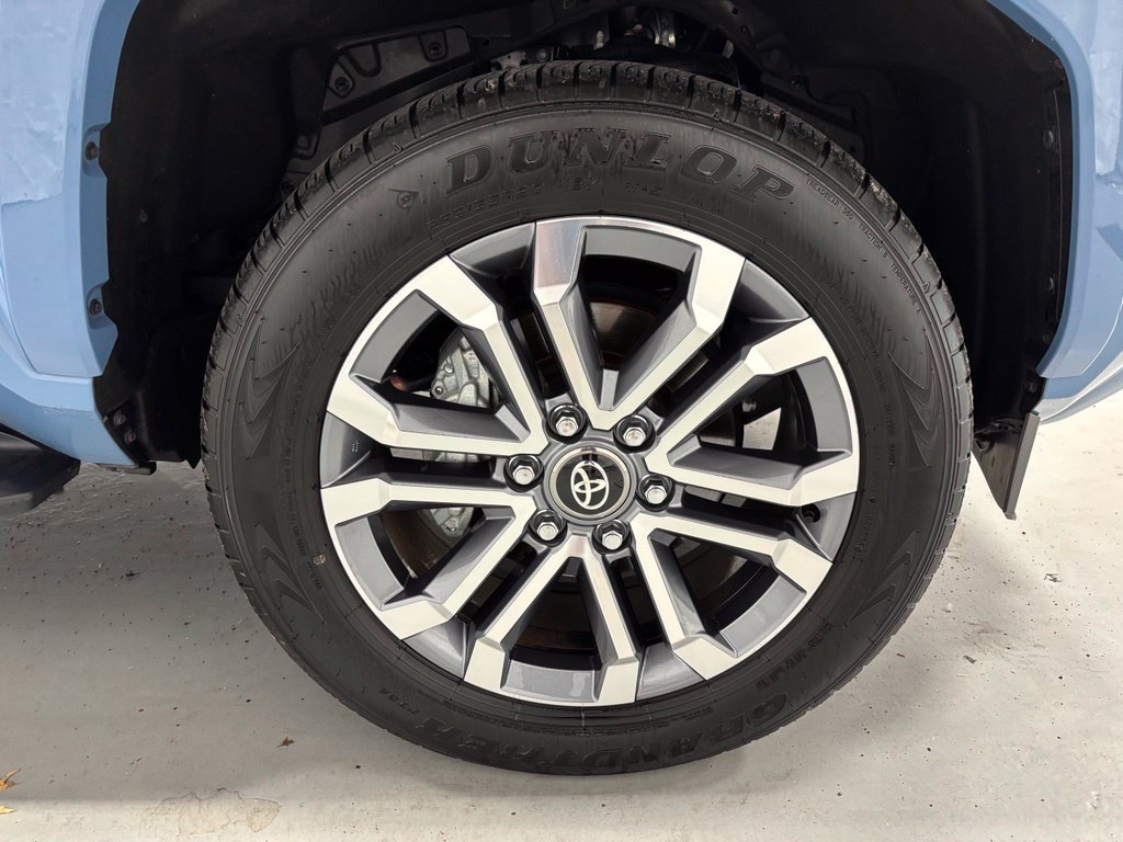 Used 2026 Toyota 4Runner Limited AWD/4WD image 62