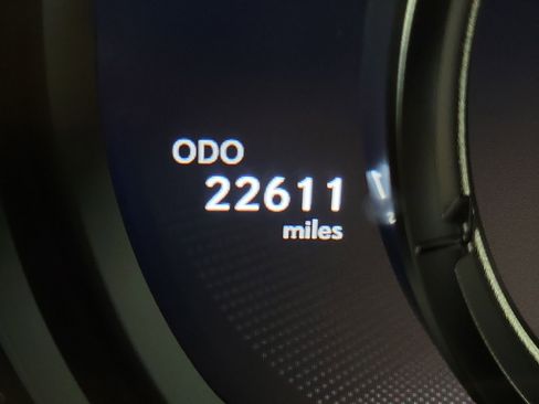 Used 2022 Lexus IS 350 F Sport image 16