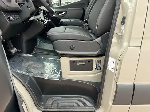 New 2026 Mercedes-Benz Sprinter 2500 image 17