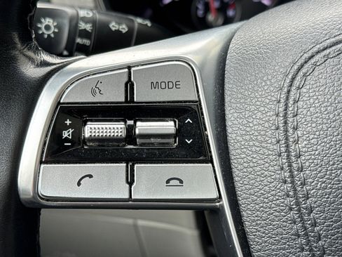 Used 2022 Kia Telluride EX w/ EX Premium Package image 32