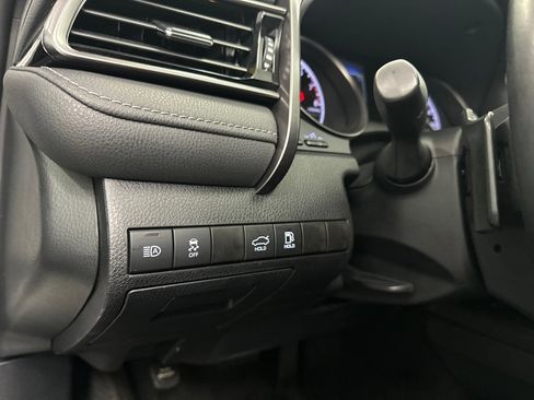 Used 2023 Toyota Camry SE image 30