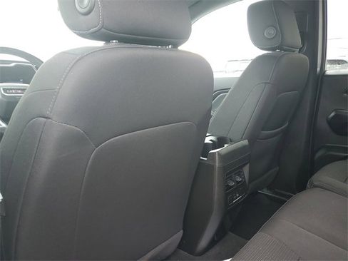 Used 2024 GMC Canyon Elevation w/ Convenience Package image 14