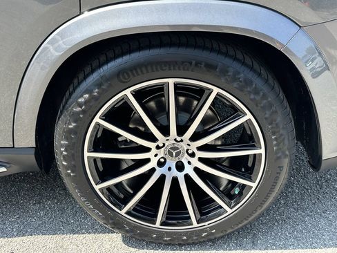 Certified 2024 Mercedes-Benz GLS 580 4MATIC image 24